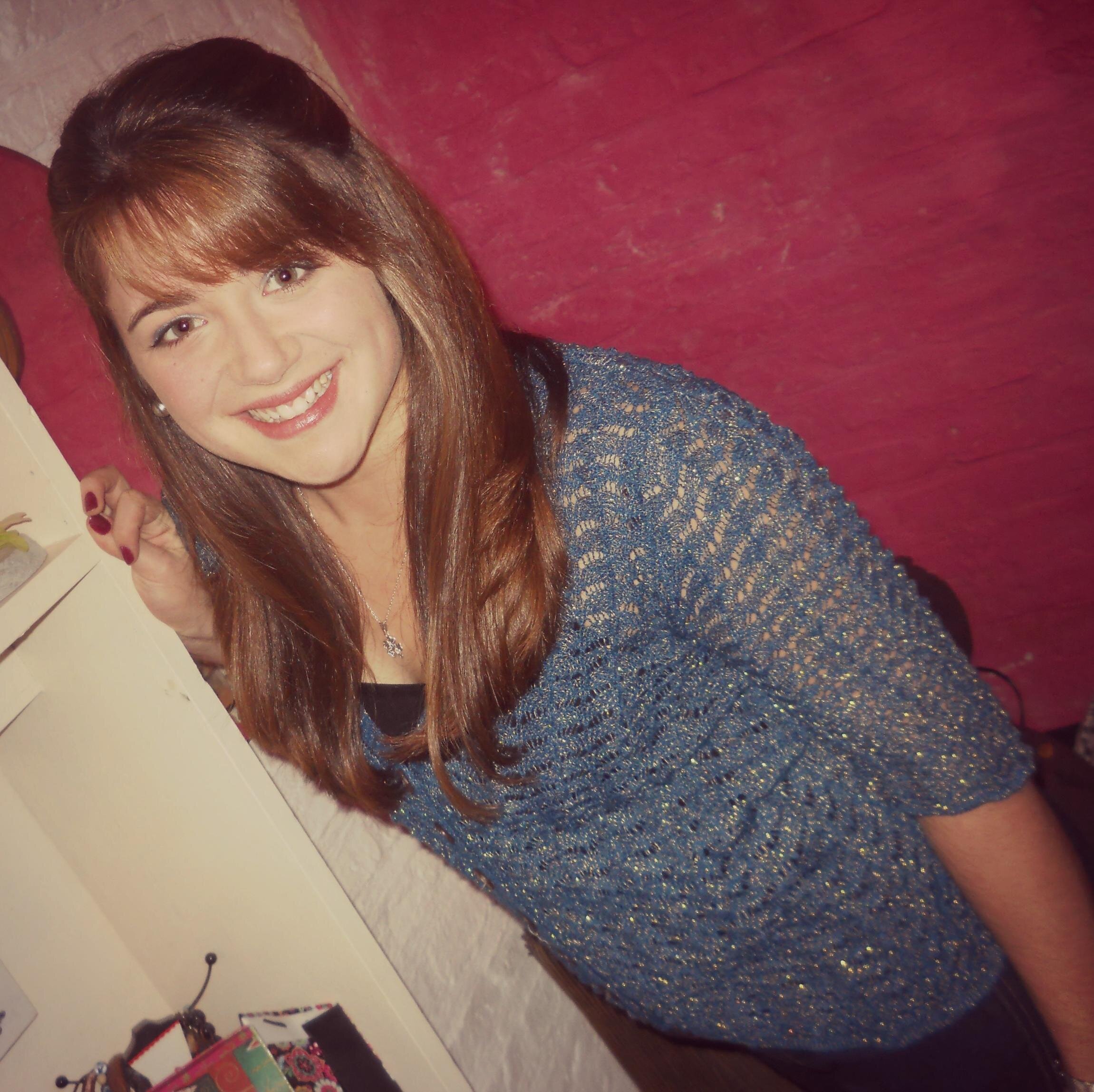 sofiabianchini's profile picture. Todo es simple, nosotros somos quienes la complicamos.