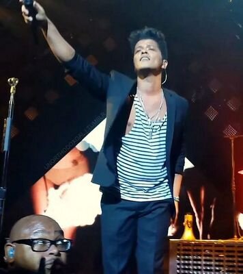 Sigueme & Te sigo♡
Hooligan de ♡