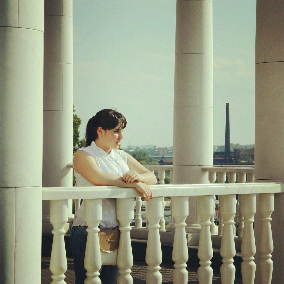 у меня новый акк @Guzelikeee2 , ибо тут у меня твиттер начал тупить и я не могу отправлять твиты,  тоже фея динь...читайте меня....