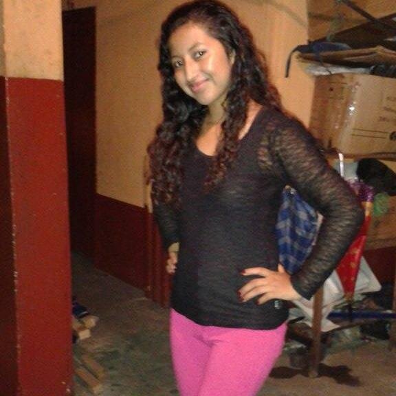 depende de como te portes con migo jeje  soy amigable, honesta .me encanta molestar y pasarmela bien.    Mi lema: TODO lo puedo en cristo que me fortalece
