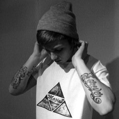 When life knocks me down, I stay on the floor because I'm lazy to get up || FL•RP