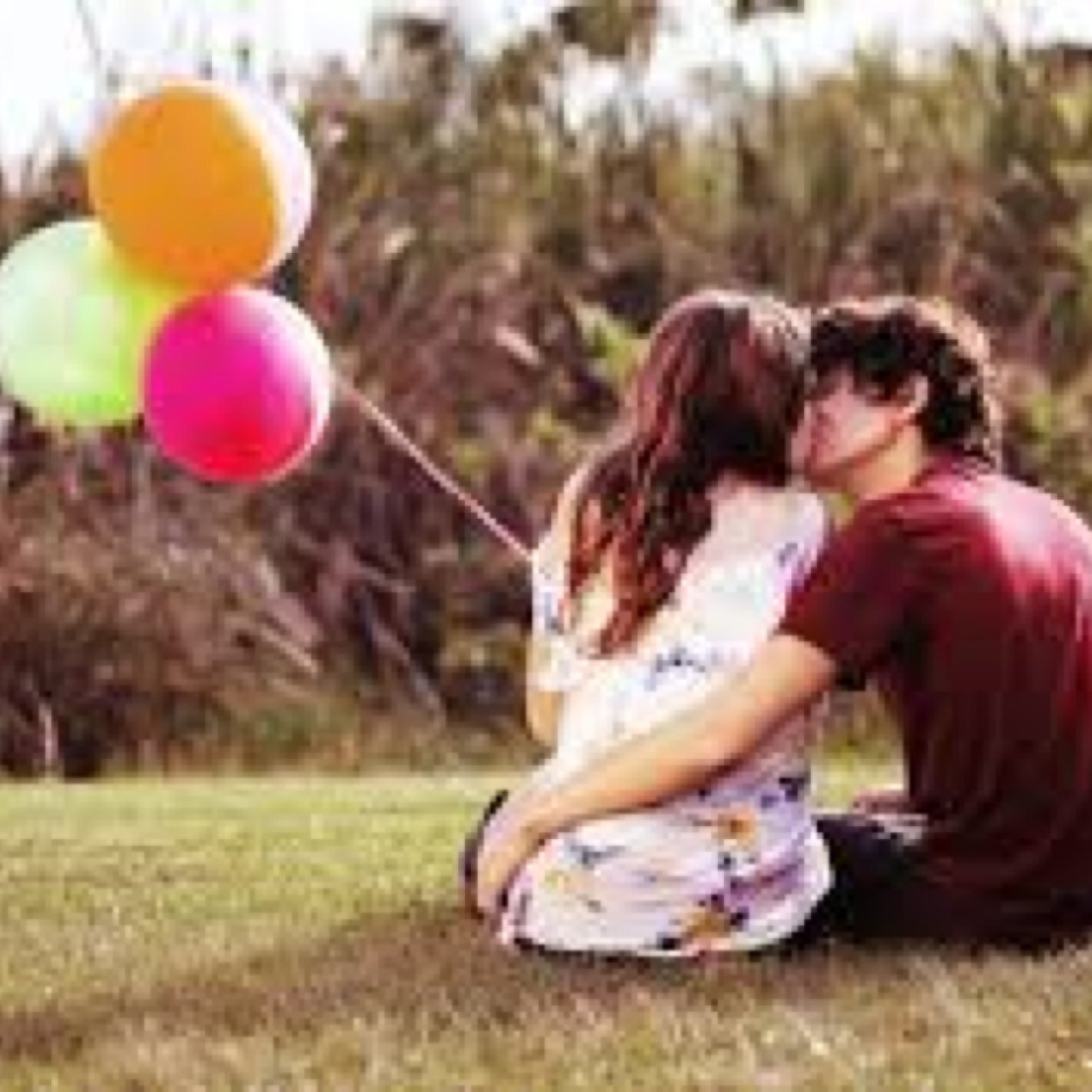 We know sometimes you hate you're bf or gf, but all relationships have issues! We're here to help! DM us you're problem and we'll give you the best feedback