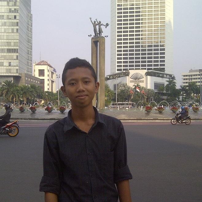 MrRizky25's profile picture. http://t.co/xLeNiIua6m…