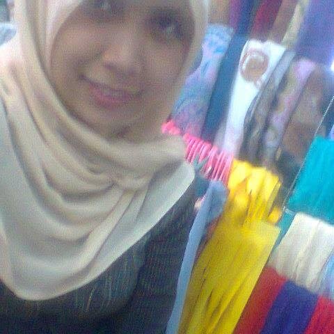 neng eka