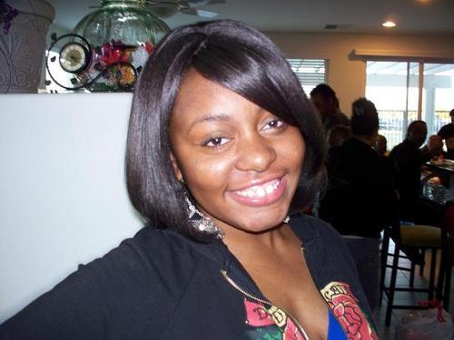 Ch3rRy_LiCi0uS's profile picture. 