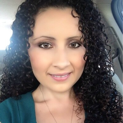AURA HERNANDEZ