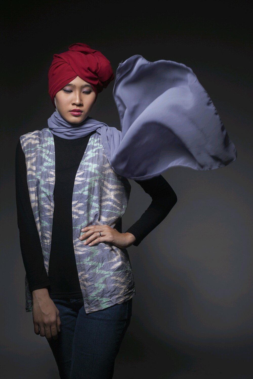 Finalist of Hijabellove Face 2014 | 21 yo | Bachelor of Psychology | @LF_UINJKT | fans of Manchester United and AC Milan | IG: vionincezonsa