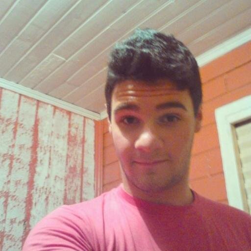 Pra que levarmos a vida tão serio, se ela é uma alucinante aventura da qual jamais sairemos vivos!! ;)