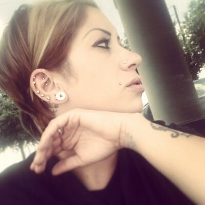 female barber w/a goal. mortuary science student. cnt wait till I start working on the dead. married w/2 amazing boys