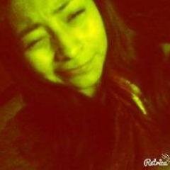 PaolaPekeno's profile picture. Me gusta  el rap  y me gustan los unicornios