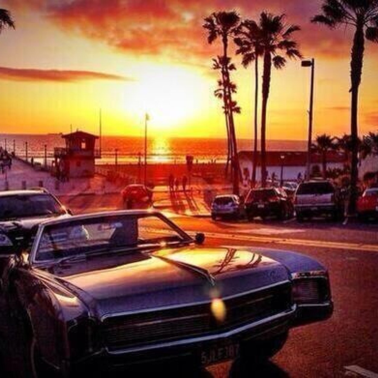 1967Fastback's profile picture. オールジャンルカーTEAM'PRESIDENTのTwitterアカウントです！気になった方、車好きな方はfollowお願いします！