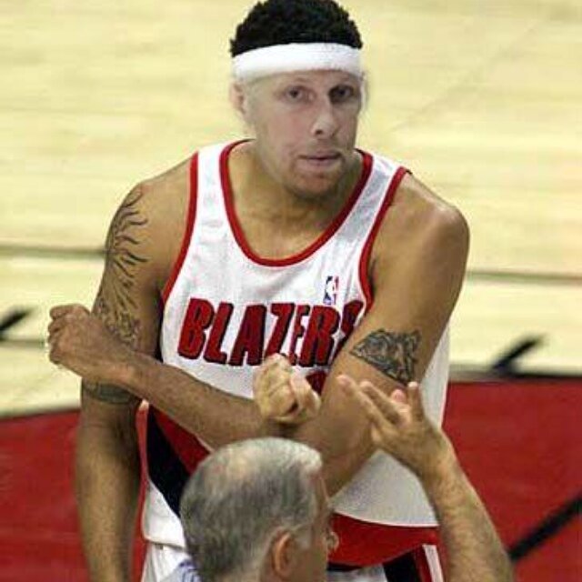 Chris kaman pics with facial hair Cunnilingus with pictures