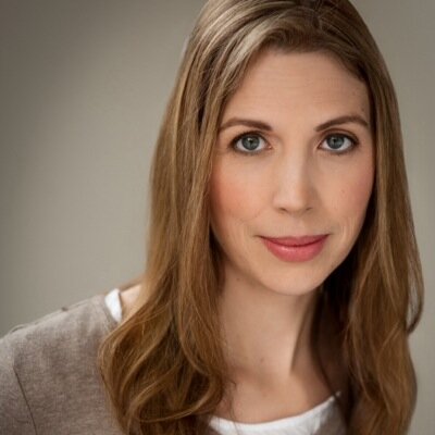 Mother of 3 kids and 2 cats. Actor, Artist. Add time for tea and beer. #Happy
