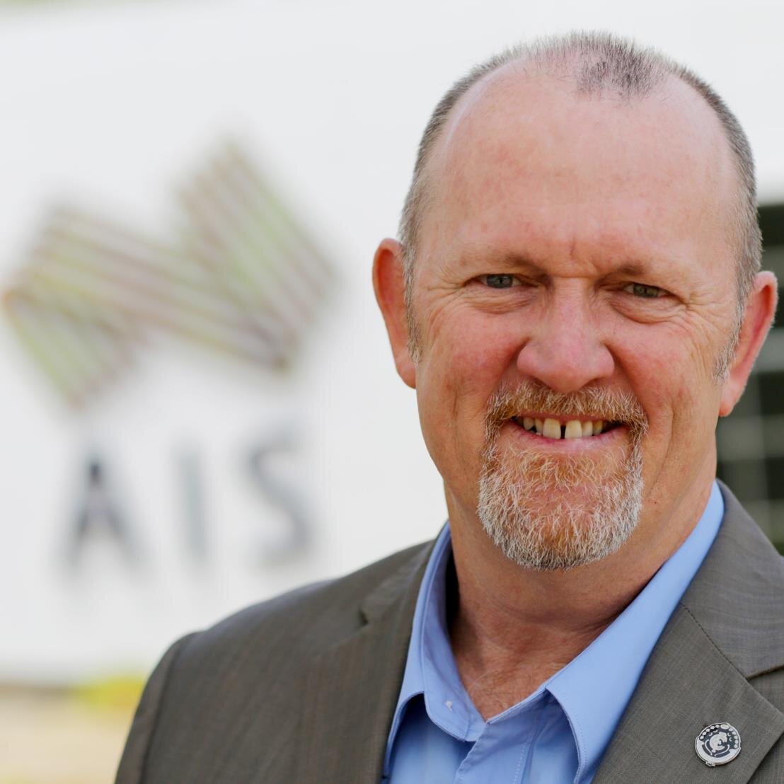 MarketingAIS's profile picture. Sports Nut; Destination Marketer; Golfer; Family Man; Traveller; Queenslander; Bluebagger; Liverpool FC; NY Yankees, Knicks, Giants.