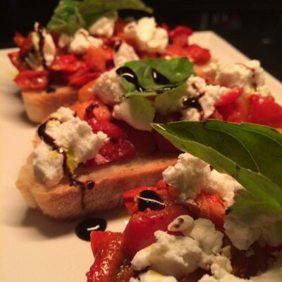 The Living Room is Templestowes Fine Food Restaurant. Chef @Dallas_McMillan and his team produce contemporary menus with Italian Influence. Shop @gourmet_living