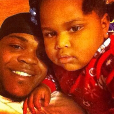 aubrionas_dad's profile picture. #ECCC #MHSAlumni12' #Fatherof1 #Employed