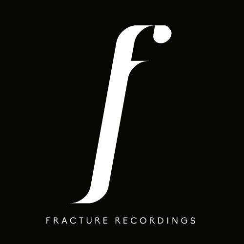 Independent Record label specialising in House founded March 2014. info@fracturerecordings.co.uk https://t.co/EOg2iaUG7u