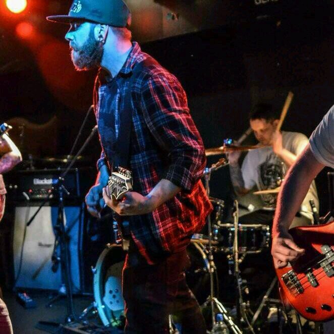 mikeweir737's profile picture. Bass guitarist for The Colony | https://t.co/ZLiuigtwNh |