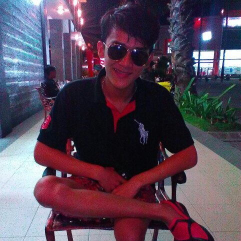 OktoJhonathan's profile picture. 