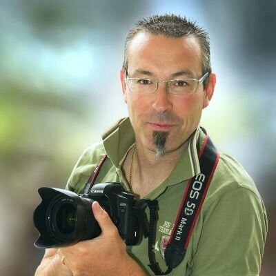 http://t.co/SiZ7AWj2n9 é il mio sito di fotografia. Sono un fotografo free lance orientato ai paesaggi e soprattutto alle Dolomiti, luogo in cui vivo.