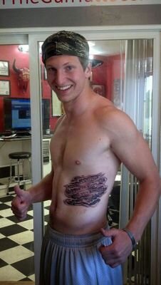 Dakota_Meyer33's profile picture. 