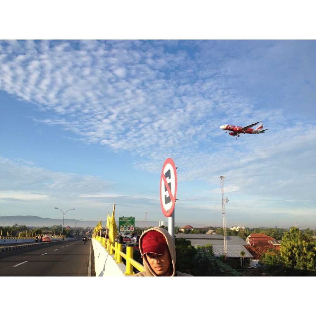 BayuRizkyR's profile picture. @broadcastUMY_10 ; @hometruthyk | full of jokes | screenprinter | Dessy