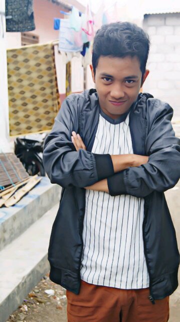 Ini aku dan kekuranganku.. I love my life || @SMAN1Selong