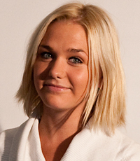 janni_u's profile picture. Kommunikatör på digital kommunikationsbyrå i Göteborg. Livsnjutare. Sambo. Kaffeberoende.