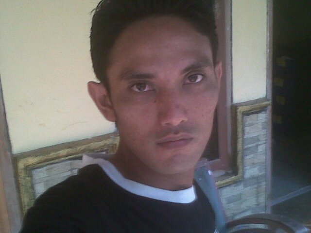 TwiterElisa's profile picture. I m$$ U