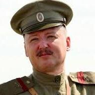 Игорь Гиркин, я же Стрелков. Министр обороны ДНР, реконструктор второй мировой и деконструктор Славянска. Мечтаю жить в русском мире, но для этого слишком туп