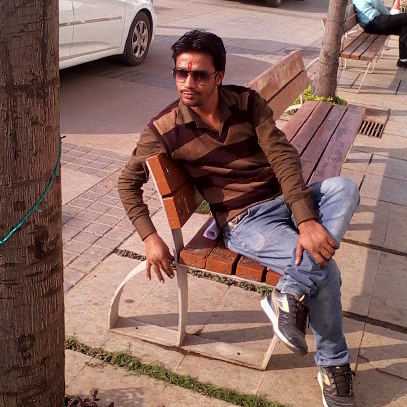 MAIN ROAD SANTOSHINAGAR RAIPUR (C.G.)