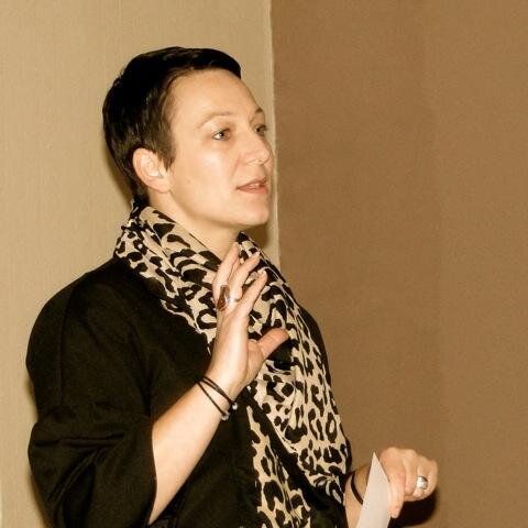 Spiritualist Medium ~ connecting your loved ones closer to you.