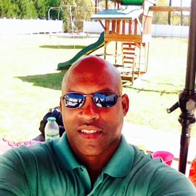 Entrepreneur and Business Owner! Love to Network and Travel, meeting new people, and having fun! Life has a lot of experinces and opportunities too offer!