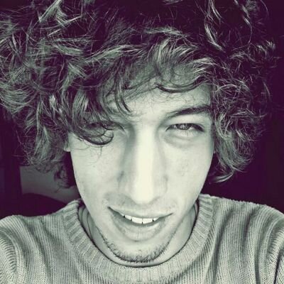 São Paulo SP, 18. Skate, sexo, música e pizza.