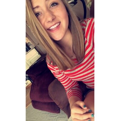 abby_grace98's profile picture. Well uh... okay. Hi.