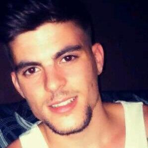Club de fans official de @djdavidguerra, un deejay malagueño que ha conseguido ganarse el corazón de muchas personas.
Yo gracias a él conseguí salir adelante ♥