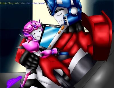 Daughter to Elita one and Optimus prime, one day I will be Autobot leader like my Sire