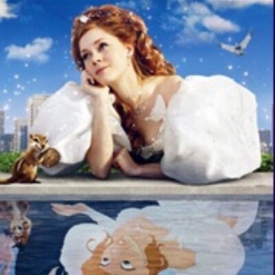 メイク.コスメ.スキンケアなど役立つ情報を発信していきます！ 女の子は誰だってメイクという魔法の魔法使い！それを使うか使わないかは自分しだいっ‼︎ 気軽にフォローよろしくお願いします＼(^o^)／