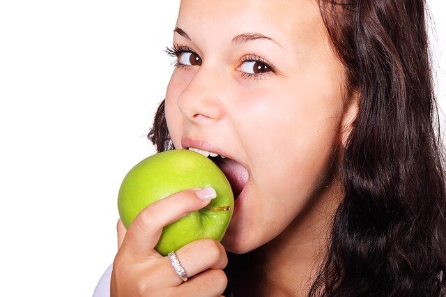 Bekijk ons #blog over #gezond #leven. Download direct je gratis #kookboek met groene #smoothies!! http://t.co/u9qLyVQlgi