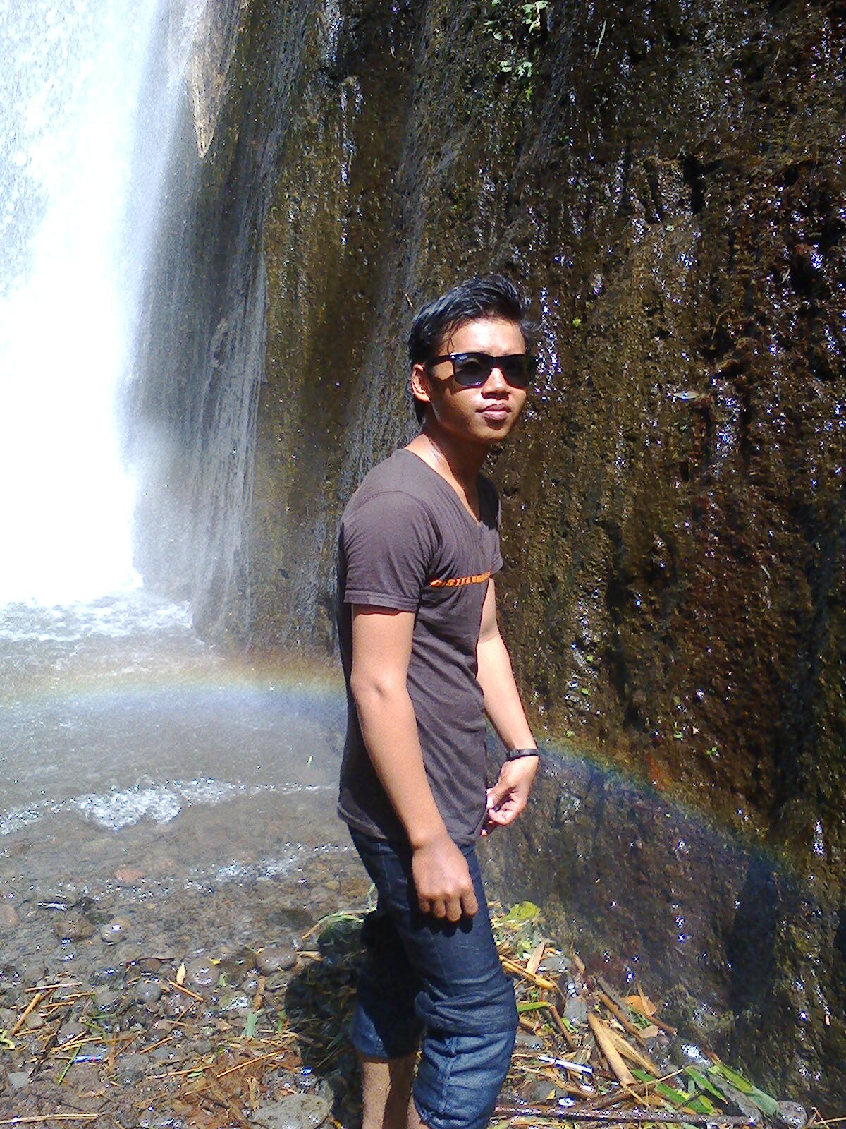 cimuoet_'s profile picture. mencari ssuatu yg sulit terwujud