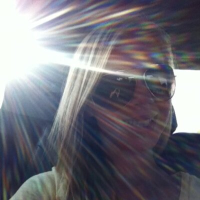 Please follow me i follow back Friends and family are my bæs Singing is my life Country is the life i live God is my savior. He died for me, i live for him
