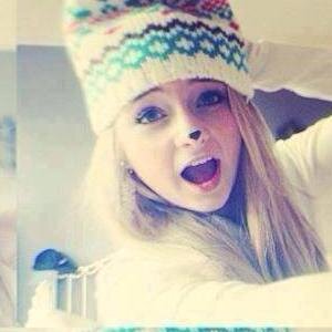 hola!! yo soy Madeleine he & me gustaria conocerte mas ;) hablo ingles y español !! ,beliver