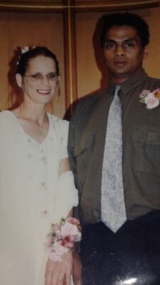 I live in crest hill il married two kids and two step kids. My famliey and God are first in my life .I love reading and swimming.