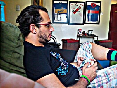 Argentino/Venezolano/Dominicano ...Futbolista ,amante de la ciencia,politica, paleontologia ,video juegos y Boca ... Nothing is true Everything is permitted