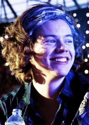 _smileoned_'s profile picture. Siamo abituati a chiamare i nostri idoli “angeli”, ma quando lo diventeranno davvero sarà difficile accettarlo