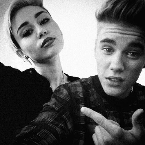 GRUPO NO WPP DE JILEY SHIPPERS LUXO SEM SELERATOS,MANDA NUMERO E NOME PRA ENTRAR