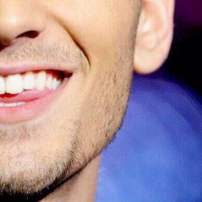 @zaynmalik if you see this can you follow me on @itshoransoul please? You'll make me the happiest girl ever. ILYSM