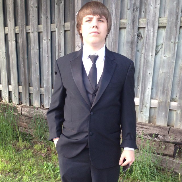 A Canadian who loves video games, history and war
twitch name warlover15
Favourite youtubers are Smosh Games, The Creatures, Teh Smarty, FpsRussia, Maxmoefoe