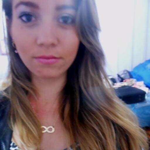 Não me pergunte quem sou e não me diga para permanecer o mesmo.