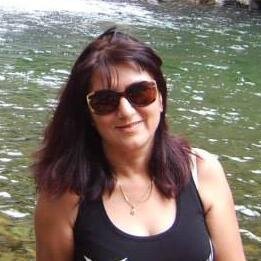 Emel6748's profile picture. 